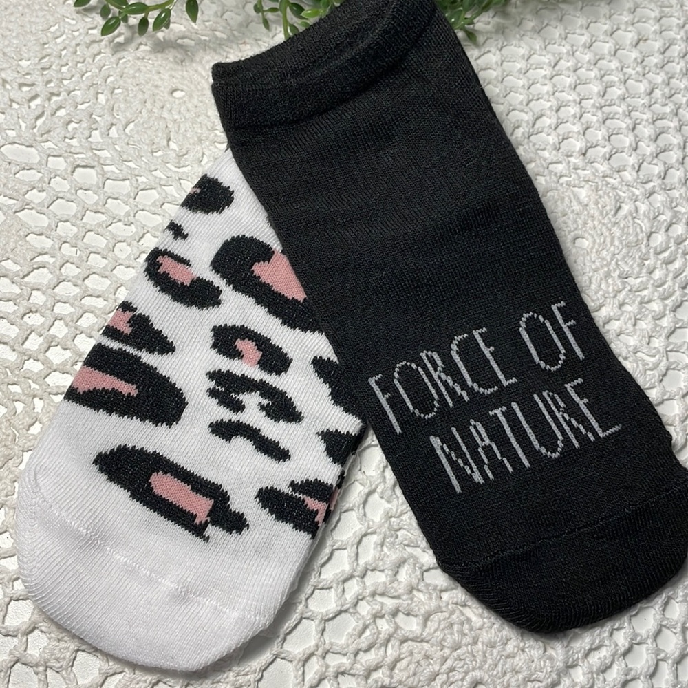 FORCE OF NATURE Rae Dunn socks NEW! 💗 2 for $20
